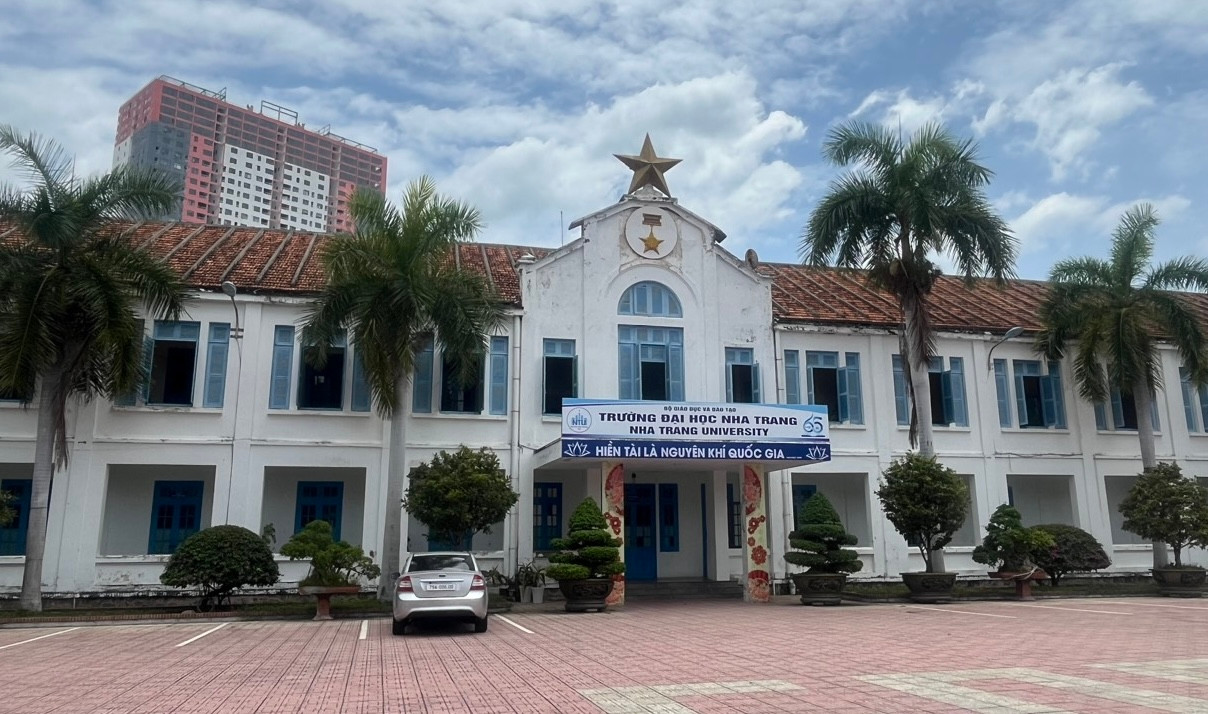 Trường Đại học Nha Trang có nhiều ngành đào tạo theo chương trình đặc biệt. Ảnh: L.H. Trường Đại học Nha Trang có nhiều ngành đào tạo theo chương trình đặc biệt. Ảnh: L.H.