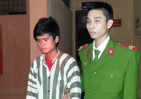 Vũ Văn Thành tại cơ quan Công an