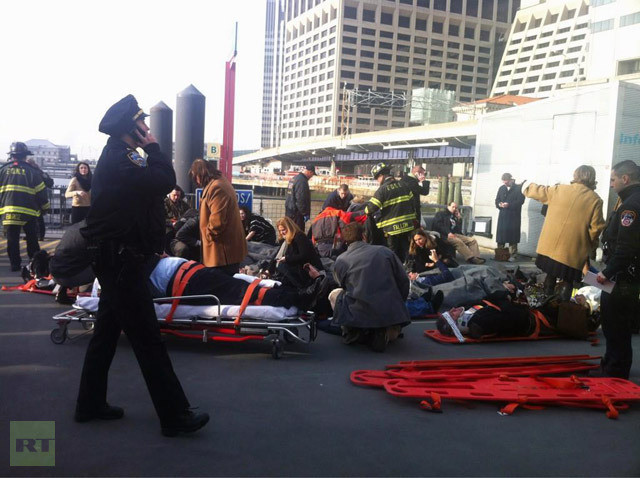 Nguyên nhân vụ tai nạn có thể do phà chạy quá tốc độ khi đi sát vào bờ . Nguyên nhân vụ tai nạn có thể do phà chạy quá tốc độ khi đi sát vào bờ