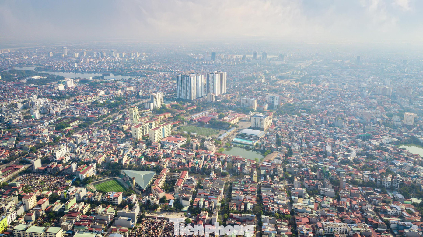 Được biết, theo định hướng Nghị quyết 45 của Bộ Chính trị về xây dựng và phát triển thành phố Hải Phòng đến năm 2030, tầm nhìn đến năm 2045, TP Hải Phòng sẽ tiếp tục quy hoạch mở rộng không gian đô thị theo 5 hướng: Phía Bắc (huyện Thuỷ Nguyên), phía Đông (huyện Cát Hải), phía Nam và Đông Nam (quận Hải An, Dương Kinh, Kiến An, Đồ Sơn, huyện Kiến Thụy), phía Tây (huyện An Dương) và tầm nhìn đến năm 2050 (huyện Tiên Lãng).