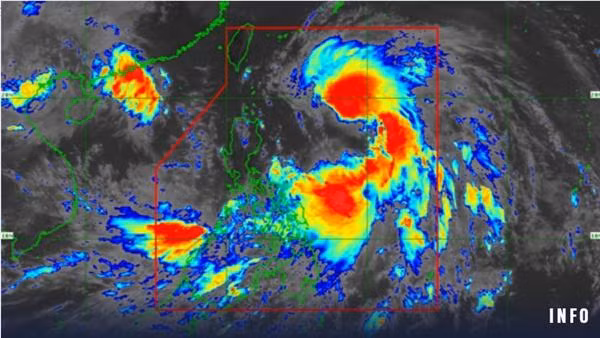 Bão Maring (Kompasu) hợp nhất với áp thấp Nando, Philippines phải đưa ra cảnh báo mưa bão lớn ở nhiều vùng. Ảnh: PAGASA/ Rappler.