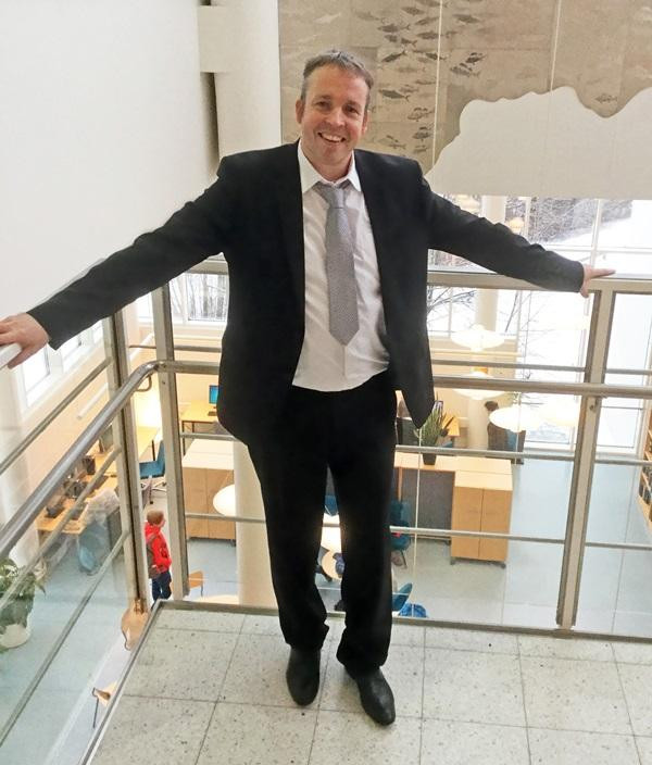 Nhà sinh vật học Tom Wenseleers. Ảnh: ĐH Leuven. Nhà sinh vật học Tom Wenseleers. Ảnh: ĐH Leuven.