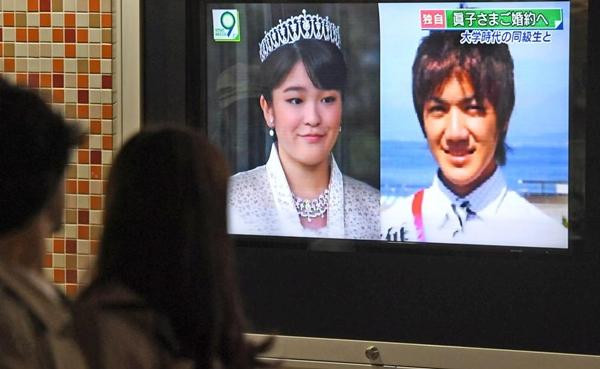 Việc Công chúa Mako quyết tâm kết hôn với một người "dân thường" luôn là tin tức mà công chúng ở Nhật quan tâm. Ảnh: Hitoshi Takano/ Kyodo News via AP. Việc Công chúa Mako quyết tâm kết hôn với một người "dân thường" luôn là tin tức mà công chúng ở Nhật quan tâm. Ảnh: Hitoshi Takano/ Kyodo News via AP.