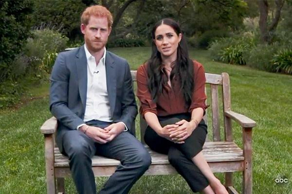 Thậm chí, việc Harry - Meghan chuyển ra nước ngoài cũng đã được dự đoán. Ảnh: ABC. Thậm chí, việc Harry - Meghan chuyển ra nước ngoài cũng đã được dự đoán. Ảnh: ABC.