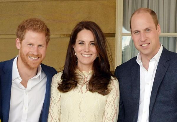 Harry từng thường xuyên sang nhà anh chị mình, nhưng lần này, khi anh quay về quê hương, có lẽ việc đó sẽ không lặp lại. Ảnh: InStyle.