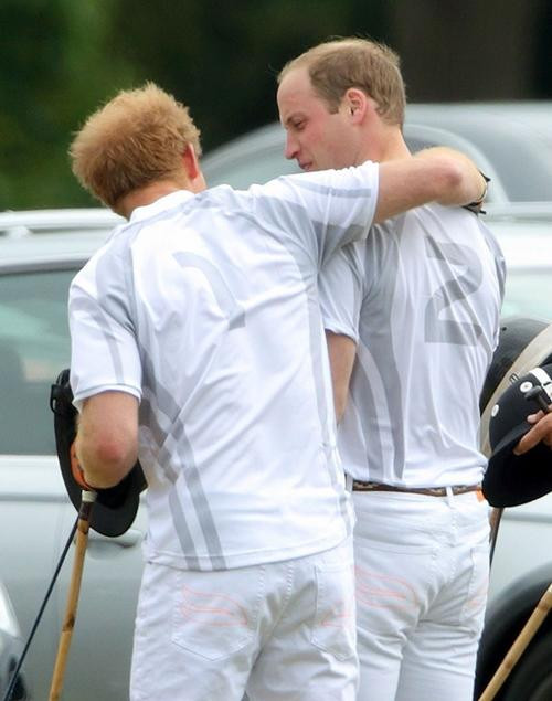 William - Harry từng rất thân thiết, nhưng giờ thì đã khác. Ảnh: Getty Images.