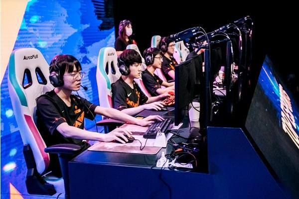 Quy định mới ở Trung Quốc siết chặt hơn về giới hạn thời gian chơi game của người dưới 18 tuổi. Ảnh minh họa: Riot Games Inc. via Getty Images. Quy định mới ở Trung Quốc siết chặt hơn về giới hạn thời gian chơi game của người dưới 18 tuổi. Ảnh minh họa: Riot Games Inc. via Getty Images.