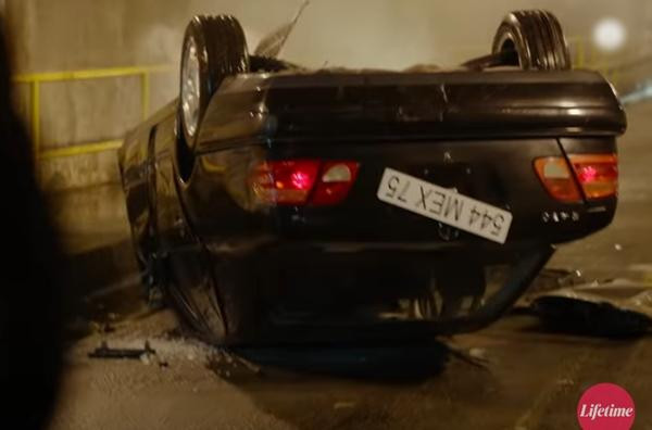 Có vẻ khung cảnh vụ tai nạn của Công nương Diana được dựng lại trong phim. (Ảnh chụp màn hình). Có vẻ khung cảnh vụ tai nạn của Công nương Diana được dựng lại trong phim. (Ảnh chụp màn hình).