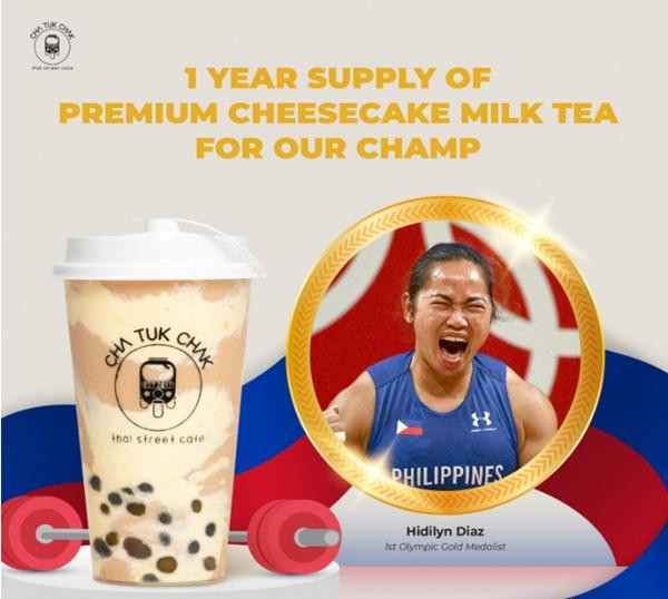 Trà sữa miễn phí trong một năm nữa chứ. Ảnh: Cha Tuk Chak. Trà sữa miễn phí trong một năm nữa chứ. Ảnh: Cha Tuk Chak.