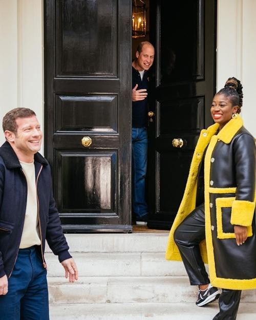 Một bức ảnh được đăng trên tài khoản chính thức của nhà William - Kate, nhắn mọi người đón xem tin tức về lễ trao giải. Ảnh: Instagram. Một bức ảnh được đăng trên tài khoản chính thức của nhà William - Kate, nhắn mọi người đón xem tin tức về lễ trao giải. Ảnh: Instagram.