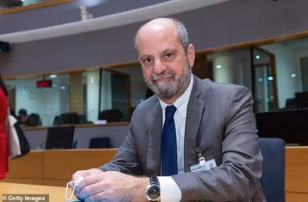 Bộ trưởng Giáo dục Pháp Jean-Michel Blanquer. Ảnh: Getty Images.