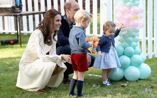 Truyền thông ở Anh thường tôn trọng những kỳ nghỉ riêng tư của các thành viên Hoàng gia và hạn chế chụp ảnh họ. Ảnh: Chris Jackson/ Getty Images.