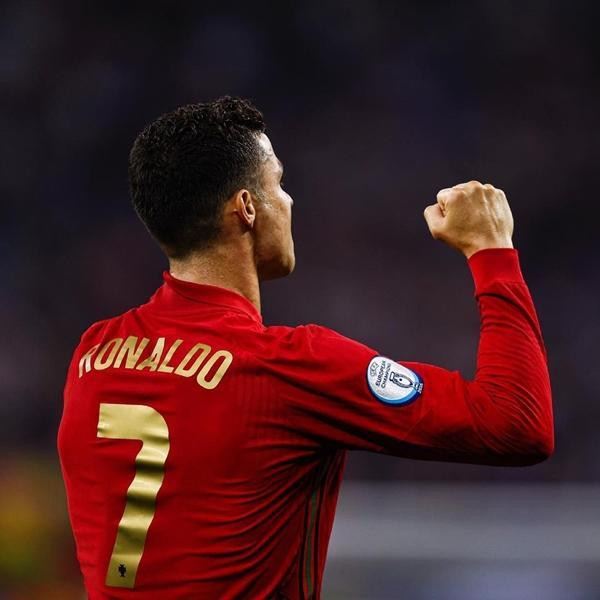 Không thể phủ nhận rằng Ronaldo là một huyền thoại. Ảnh: Instagram. Không thể phủ nhận rằng Ronaldo là một huyền thoại. Ảnh: Instagram.