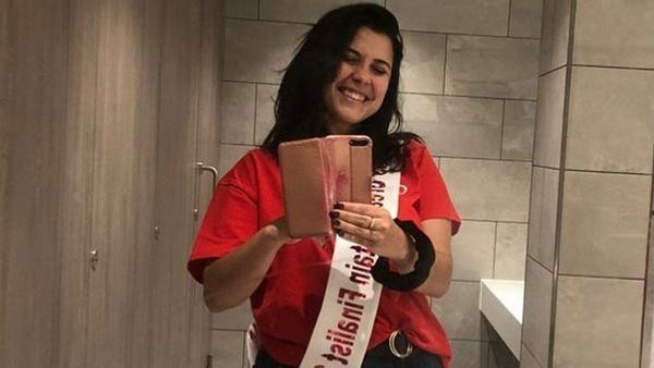 Elle sẽ không trang điểm cả trong đêm chung kết cuộc thi Hoa hậu. Ảnh: Elle Seline.