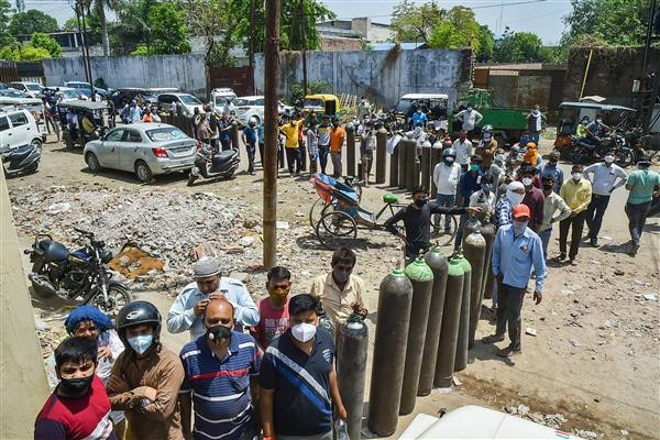 Nguồn oxy ở Ấn Độ đang thiếu trầm trọng. Ảnh: PTI. Nguồn oxy ở Ấn Độ đang thiếu trầm trọng. Ảnh: PTI.