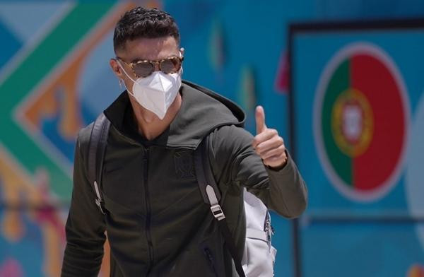 Ronaldo đã sẵn sàng cho trận đấu ở vòng loại trực tiếp. Ảnh: EPA. Ronaldo đã sẵn sàng cho trận đấu ở vòng loại trực tiếp. Ảnh: EPA.