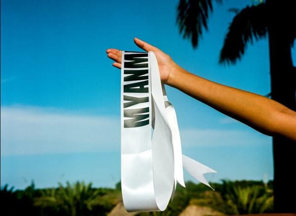 Thuzar Wint Lwin lo sợ cho chính mình nếu quay về quê hương. Ảnh: Ysa Pérez/ Thời báo New York. Thuzar Wint Lwin lo sợ cho chính mình nếu quay về quê hương. Ảnh: Ysa Pérez/ Thời báo New York.