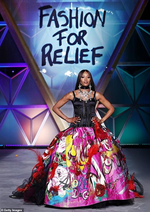 Fashion For Relief là quỹ từ thiện được lập bởi siêu mẫu Naomi Campbell. Ảnh: Getty Images. Fashion For Relief là quỹ từ thiện được lập bởi siêu mẫu Naomi Campbell. Ảnh: Getty Images.