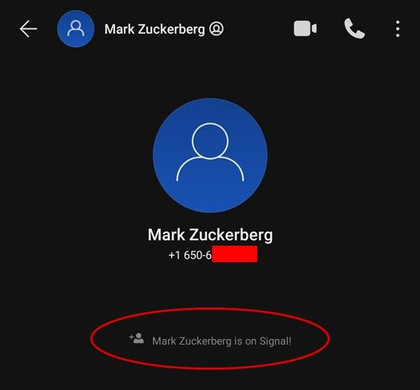 Ảnh chụp màn hình cho thấy số điện thoại của Mark Zuckerberg và việc anh đang dùng ứng dụng Signal. Ảnh: Dave Walker. Ảnh chụp màn hình cho thấy số điện thoại của Mark Zuckerberg và việc anh đang dùng ứng dụng Signal. Ảnh: Dave Walker.