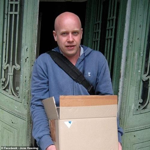 Nghệ sĩ Jens Haaning. Ảnh: Facebook. Nghệ sĩ Jens Haaning. Ảnh: Facebook.