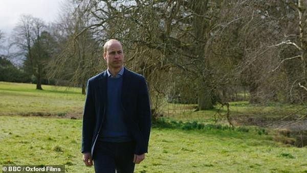 William kể rằng ông nội đã gặp không ít rắc rối với bà anh (Nữ hoàng). Ảnh: BBC/ Oxford Films.