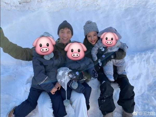 Vương Lực Hoành nói sẽ hỗ trợ vợ cũ và các con theo cách tốt nhất. Ảnh: Vương Lực Hoành. Vương Lực Hoành nói sẽ hỗ trợ vợ cũ và các con theo cách tốt nhất. Ảnh: Vương Lực Hoành.