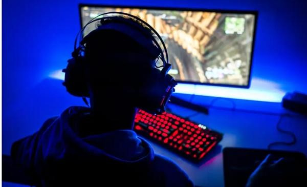 Tất cả người dưới 18 tuổi ở Trung Quốc đều chỉ được chơi game nhiều nhất là 3 tiếng/ tuần. Ảnh minh họa: Michael Kraus/ EyeEm/ Getty Images. Tất cả người dưới 18 tuổi ở Trung Quốc đều chỉ được chơi game nhiều nhất là 3 tiếng/ tuần. Ảnh minh họa: Michael Kraus/ EyeEm/ Getty Images.