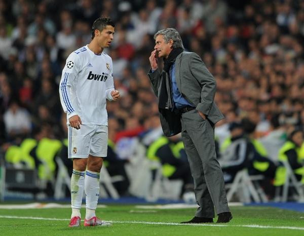 Mourinho và Ronaldo từng làm việc cùng nhau ở Real Madrid. Ảnh: Talk Sport.