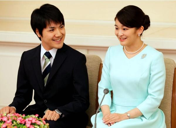 Công chúa Mako quyết từ bỏ cả tước vị và tiền bạc để cưới người yêu "thường dân". Ảnh: The Asahi Shimbun via Getty Images. Công chúa Mako quyết từ bỏ cả tước vị và tiền bạc để cưới người yêu "thường dân". Ảnh: The Asahi Shimbun via Getty Images.