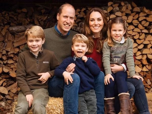 Nhà William - Kate chọn một trong những bảo mẫu tốt nhất cho các con mình. Ảnh: Kensington Palace. Nhà William - Kate chọn một trong những bảo mẫu tốt nhất cho các con mình. Ảnh: Kensington Palace.