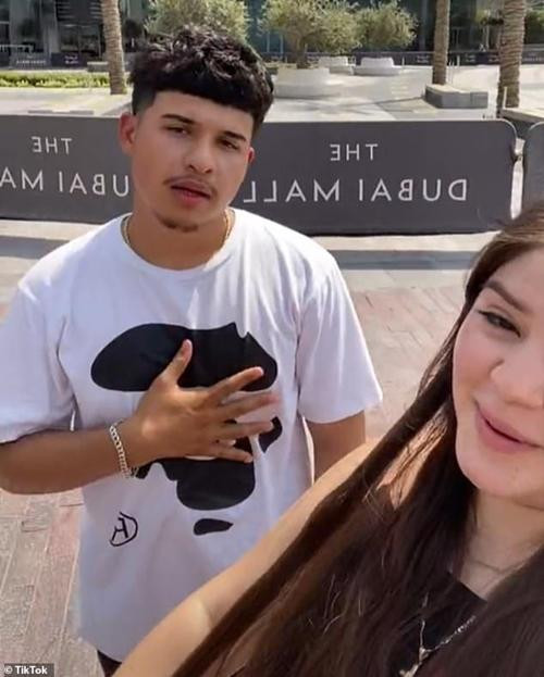 Jose và Nela. Ảnh: Mail Online. Jose và Nela. Ảnh: Mail Online.