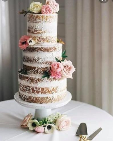 Hình mẫu mà tiệm bánh gửi, nói rằng sẽ làm bánh kiểu như vậy. Ảnh: Facebook.