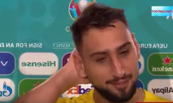 Donnarumma trong cuộc phỏng vấn sau trận đấu, anh nói rằng không thể diễn tả được cảm xúc của mình. (Ảnh chụp màn hình).