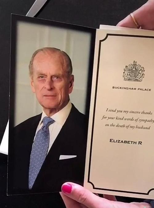 Hồi âm được gửi từ Nữ hoàng Anh. Ảnh: Honor Morisson/ SWNS.