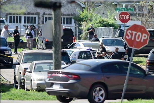 Quang cảnh nơi xảy ra vụ nổ súng. Ảnh: AP.