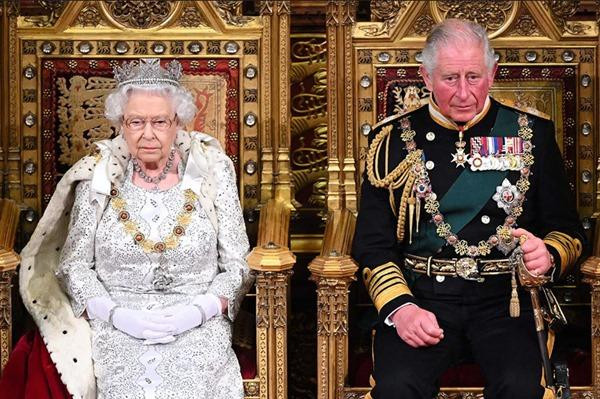 Từ giờ, chuông sẽ chỉ ngân vào sinh nhật Nữ hoàng Anh và Thái tử Charles. Ảnh: Paul Edwards - WPA Pool/ Getty Images. Từ giờ, chuông sẽ chỉ ngân vào sinh nhật Nữ hoàng Anh và Thái tử Charles. Ảnh: Paul Edwards - WPA Pool/ Getty Images.