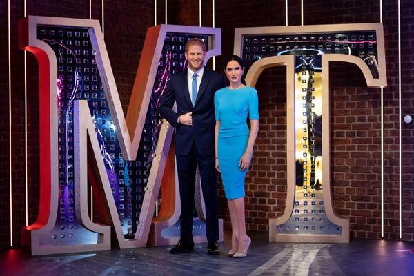 Tượng Harry - Meghan đã được đặt ở khu vực dành cho các ngôi sao. Ảnh: Madame Tussauds.