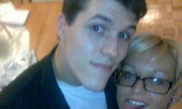 Sau nhiều công sức, Joshua đã có thể "đem Jessica trở lại". Ảnh: Facebook. Sau nhiều công sức, Joshua đã có thể "đem Jessica trở lại". Ảnh: Facebook.