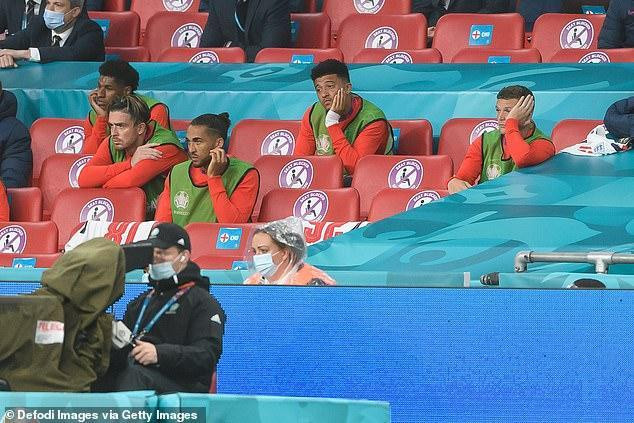 Không biết khi nào Sancho mới được rời băng ghế dự bị lần đầu tiên ở EURO 2020. Ảnh: Getty Images. Không biết khi nào Sancho mới được rời băng ghế dự bị lần đầu tiên ở EURO 2020. Ảnh: Getty Images.