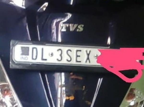 Biển số xe khiến nữ sinh viên không dám đi xe ra đường. Ảnh: Time News.