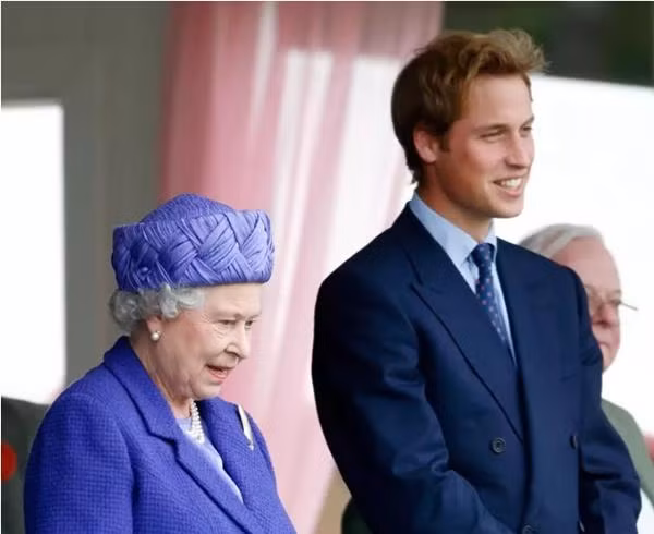 Nữ hoàng trực tiếp đào tạo William từ khi William mới ở tuổi teen. Ảnh: Max Mumby/ Indigo/ Getty Images. Nữ hoàng trực tiếp đào tạo William từ khi William mới ở tuổi teen. Ảnh: Max Mumby/ Indigo/ Getty Images.