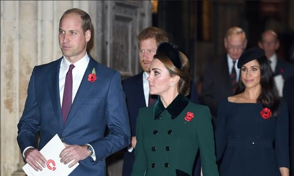 Luôn có rất nhiều lời đồn đoán xung quanh mối quan hệ giữa cặp đôi xứ Cambridge và cặp đôi xứ Sussex. Ảnh: Hello.