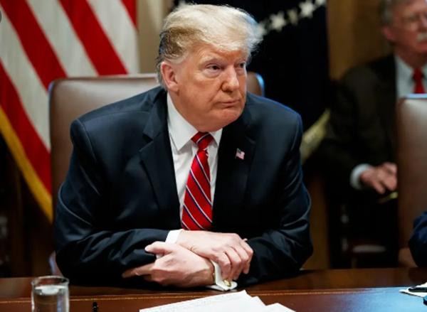 Cựu Tổng thống rõ ràng vẫn chưa quên được thất bại trong cuộc bầu cử diễn ra từ năm ngoái. Ảnh: Evan Vucci/ AP.