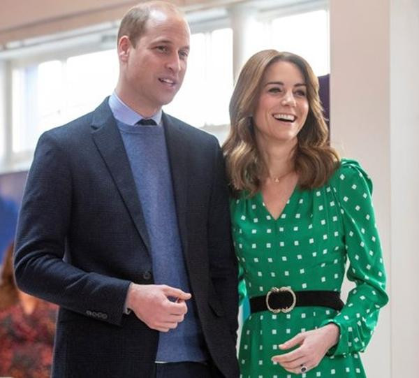 Các fan của cặp vợ chồng Hoàng gia vẫn khen ngợi họ. Ảnh: British Heritage. Các fan của cặp vợ chồng Hoàng gia vẫn khen ngợi họ. Ảnh: British Heritage.