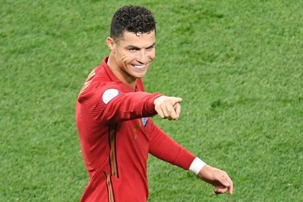 Ronaldo vẫn đang là trụ cột của đội tuyển Bồ Đào Nha. Ảnh: Instagram. Ronaldo vẫn đang là trụ cột của đội tuyển Bồ Đào Nha. Ảnh: Instagram.
