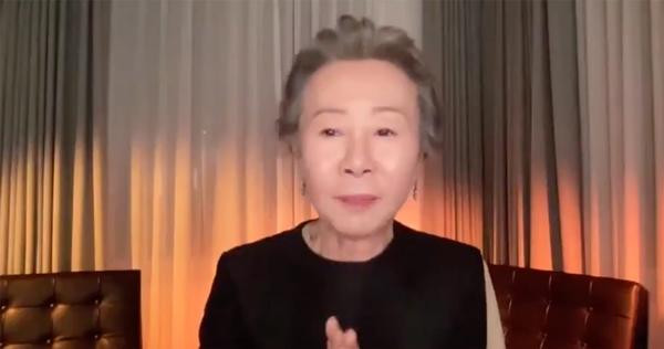 Bà Youn cũng giành giải Diễn viên phụ xuất sắc nhất tại lễ trao giải BAFTA. Ảnh: BAFTA/ Twitter.