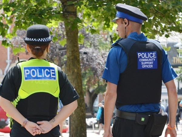 Cảnh sát ở Sussex. Ảnh: Sussex Express. Cảnh sát ở Sussex. Ảnh: Sussex Express.