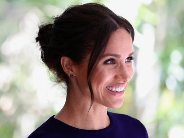 Trong giấy khai sinh của con mình, Meghan đã từ bỏ hoàn toàn các tước vị Hoàng gia. Ảnh: Pool/ Getty Images. Trong giấy khai sinh của con mình, Meghan đã từ bỏ hoàn toàn các tước vị Hoàng gia. Ảnh: Pool/ Getty Images.