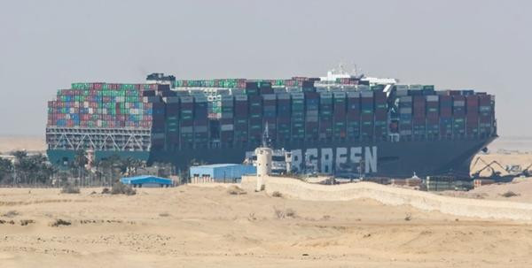 Vụ việc tàu Ever Given gây ra nhiều hậu quả lớn cho cả thế giới. Ảnh: Getty. Vụ việc tàu Ever Given gây ra nhiều hậu quả lớn cho cả thế giới. Ảnh: Getty.