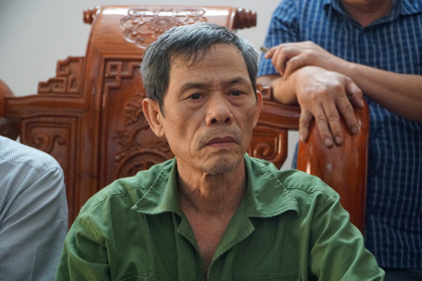 Ông Hoàng Văn Do thông tin việc đã liên hệ được với những người đã được tìm thấy.